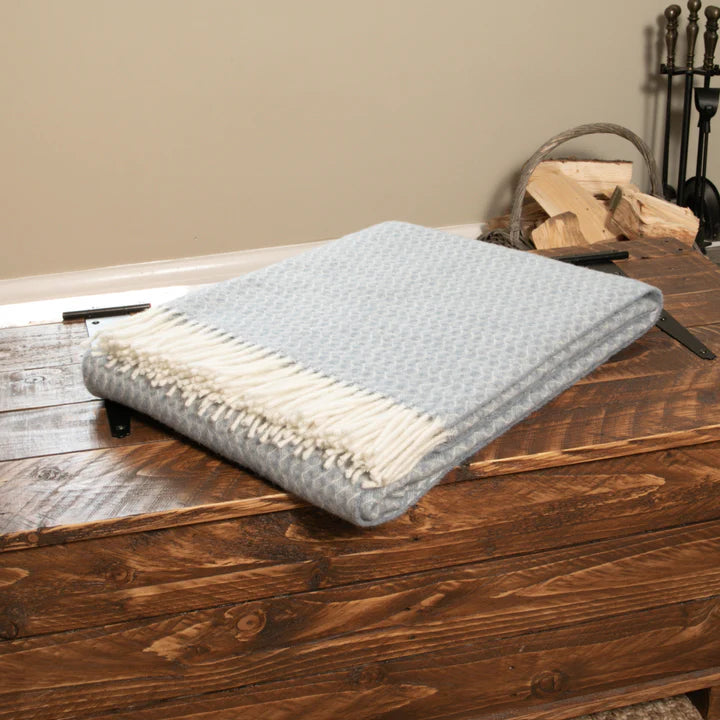 Hoop Pattern Blue Wool Blanket